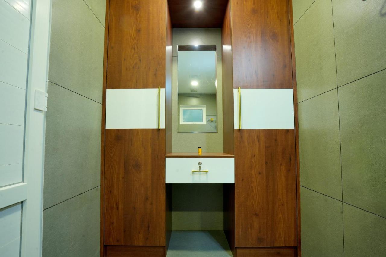 Misty Range Resorts Maraiyur Bagian luar foto